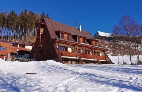 Vychodna Apartment | Highly Rated Tri Studničky Hotel for Your Ideal Getaway