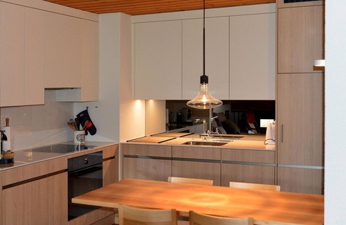 Parpan Apartment | Discover Triangel C Kiefer: Spa, Breakfast & Family-Friendly