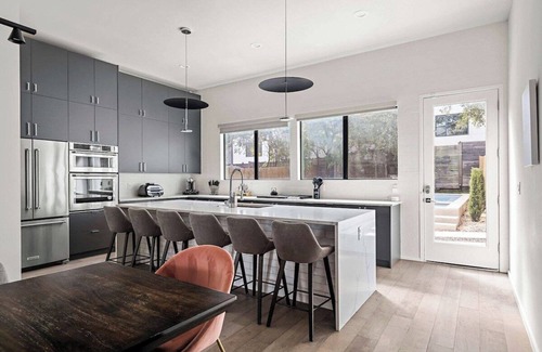 Galindo House | Modern Haven: Family-Friendly Stay Minutes from Downtown