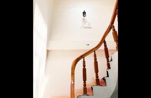 Ba Vi Apartment | Pet-Friendly Retreat at Tribal Top Floor - Ba Vì Awaits