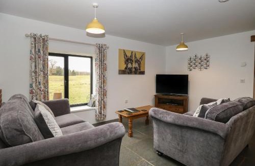 Foxley House | Tricker's Cottage: Pet-Friendly Stay with 9.5/10 Rating