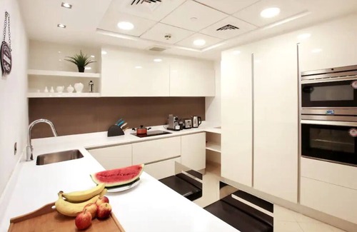 Dubai Marina Condo | Top-Rated Trident Grand Residence: Marina & Sea View Retreat