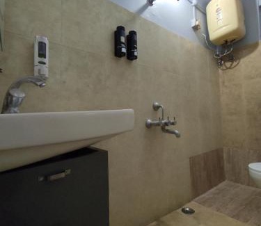 Khanapara Apartment | Family-Friendly Retreat at Tridisha's Service Apartment