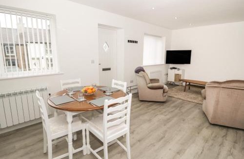 Llanfechell House | Discover Trigfa: A Inviting 4-Star Retreat Awaits You