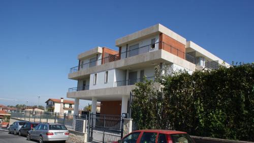 Zona XXVI Castel di Decima Apartment | Trigoria Suite