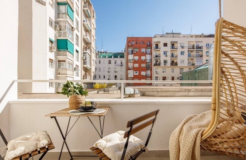 Lista Apartment | Trikora - Family-Friendly 3 Bedrooms in Castellana
