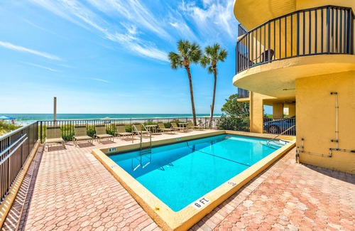 Madeira Beach Condo | Trillium 5C - Premier