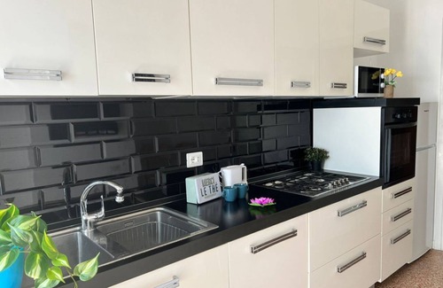 Cardano al Campo Apartment | Discover Trilo Malpensa-Cardano al Campo with Spa & Breakfast