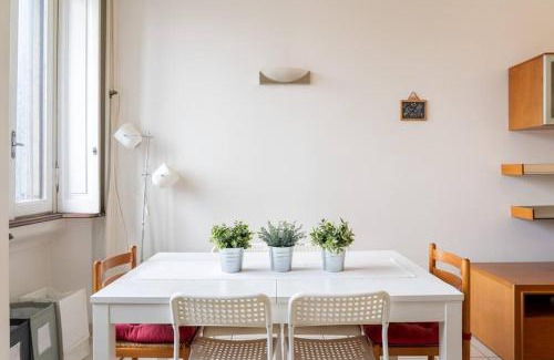 Citta Studi Apartment | Family-Friendly Trilocale in Città Studi - Rated 10/10