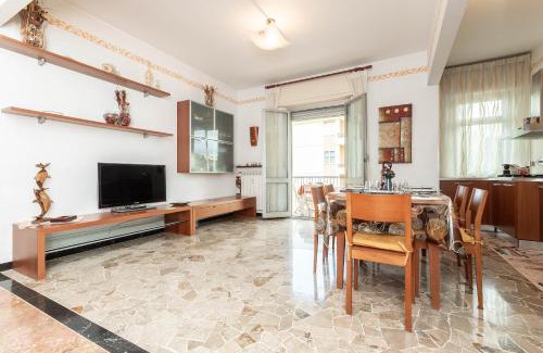 Genoa Apartment | Trilocale Con Vista - 10 Min Centro Storico