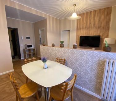Opera Apartment | Trilocale di Prestigio pochi passi a piedi dallo IEO e 10 minuti auto HUMANITAS 15 minuti dal centro di Milano