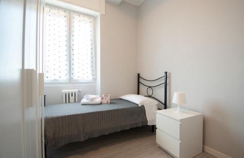 Centro Storico Sud Apartment | Trilocale Stazione - F&L Apartment