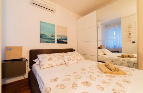Sturla Apartment | Exclusive Sea Views at Il Molo House - Pet Friendly Retreat