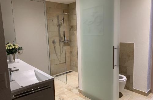 Stetten Apartment | Kid-Friendly Retreat at Trilogie am See Wohnung Ranke