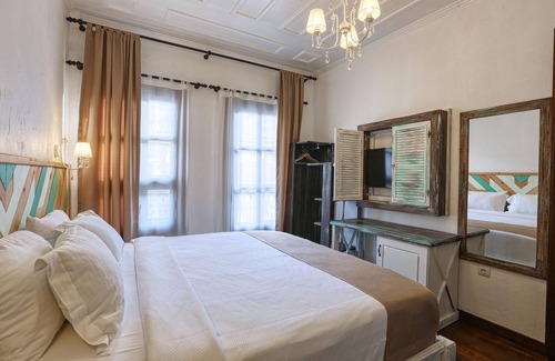Zeytinbagi Hotel | Trilye Bay C Konak: Family-Friendly Retreat with Breakfast