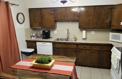 Trinidad House | Cozy Trinidad Colorado Vacation Home with Pool & Breakfast