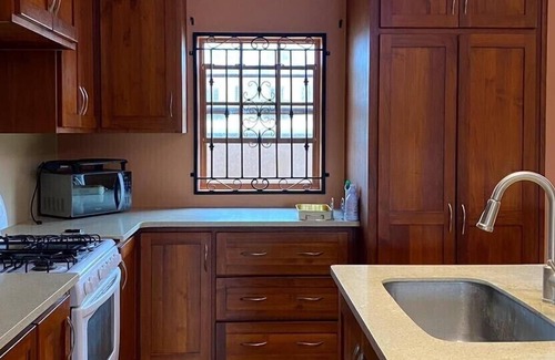 Piarco House | Trinidad Tobago House: Child-Friendly Getaway Awaits