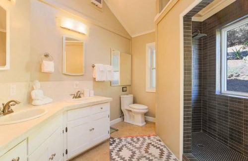 Glen Ellen House | Unmatched Paradise at Trinity By Kohmsa - Pet Friendly Stay
