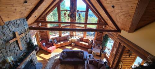 Ferguson House | Trinity Lodge