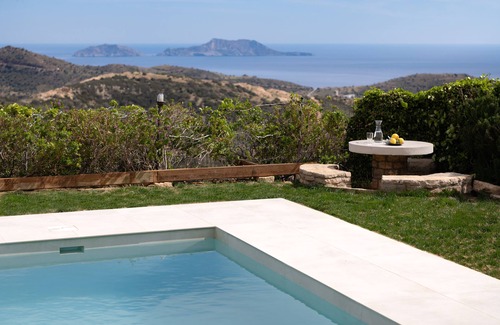 Triopetra Villa | Pet-Friendly Oceanfront Villas at Triopetra - Guest Rated 10/10