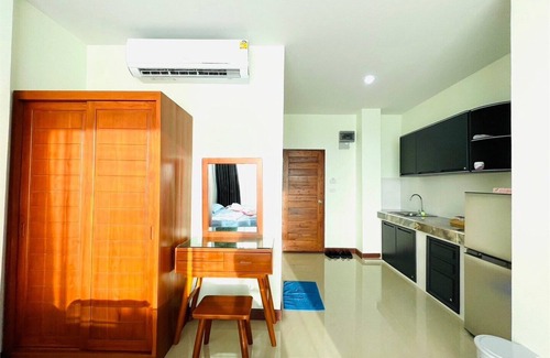 Ban Chang Hotel | Family-Friendly Stay at Triple O Phala Beach with Breakfast