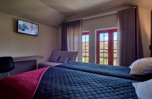 Castro Laboreiro Bed & Breakfast | Relaxing Stay at AL Miradouro do Castelo - Triple Room