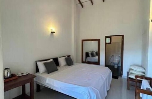 Ella Hotel | Triple Room at Shiimmer Ella