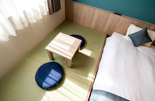 Matsuyama Hotel | Comfortable Triple Room with Kitchen in Naha, Okinawa