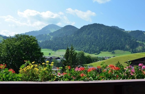 Soell Cottage | Cozy Triple Room with Breakfast at Pension Obinghof