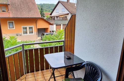 Ohlsbach Apartment | Comfortable Triple Room with Kitchen at Gästehaus Eckenfels