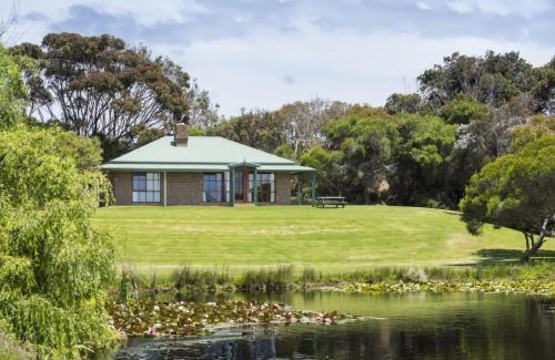 Marengo House | Family-Friendly Retreat at Triplet Cottage #8 - 4 Star Stay