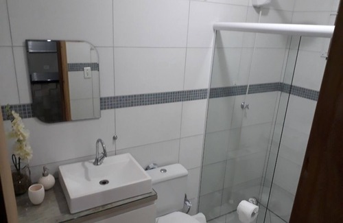 Itapoa House | Triplex Aconchego: Family-Friendly Stay with Kitchen & Pets