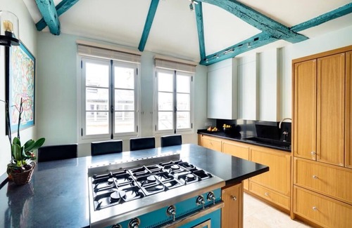 Sorbonne Apartment | Prime Duplex Retreat in the Heart of Paris - Guest Rated 10/10