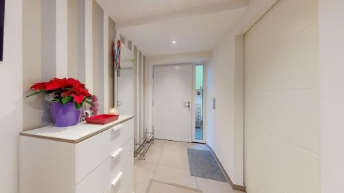 Bertrange Apartment | Triplex Cozy Serenity Entrée Privée Au Calme Rue Sans Issue
