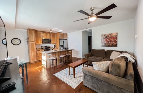 St. Edwards House | Exceptional Triplex Unit Near Downtown with Ocean View