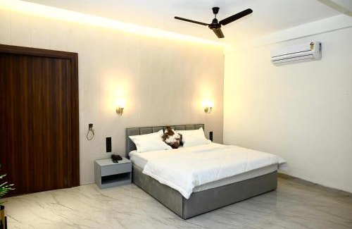 Phulpur Resort | Trisaa Resort & Banquets