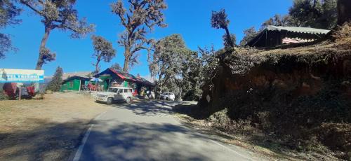 Dugalbitta House | Discover Trishul Holiday Campsite: Family-Friendly Getaway