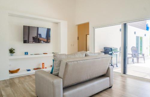 Esterillos Este House | Triskele Retreat - Casa Ocean