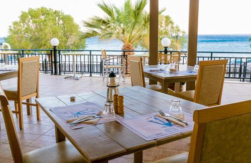 Minoa Pediada Hotel | Relax at Triton Authentic Cretan Hotel with Oceanfront Views