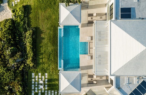 Long Bay Hills Villa | Tranquil Triton Villa: Prime Beachfront with Private Pool