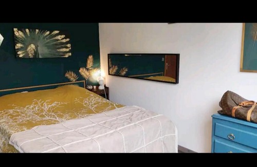 Antibes Apartment | Guest Rated 10/10: L'orée des pas with Pool & Hot Tub