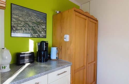 Bergheim Apartment | Peaceful Troisdorf Hotel Near Cologne and Bonn - Guest Rated 9.8