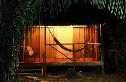 Puerto Maldonado Cottage | Tronco Tambopata Adventure: Oceanfront Family Retreat