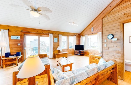 Frisco House | Family-Friendly Stay at Trooper 921 with Pool Access