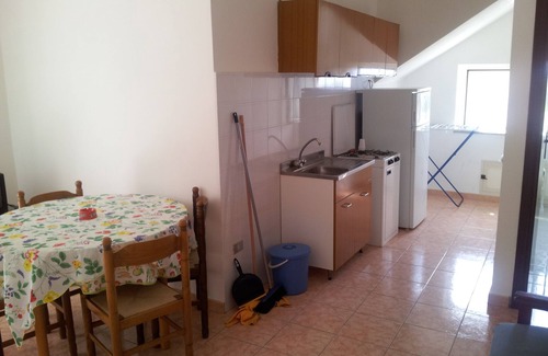 Calimera Apartment | Cozy Tropea Two-Room Apartment with Kitchen for 2-3 Guests