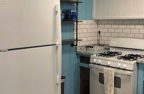 Cartwright Apartment | Tropic Cove: 2 Bedroom unit, Wi-Fi, Air Conditioned, Centrally Located!