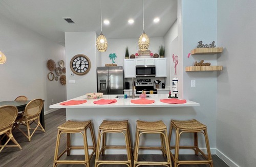 North Beach House | Experience Tropical Bliss with Family-Friendly Amenities