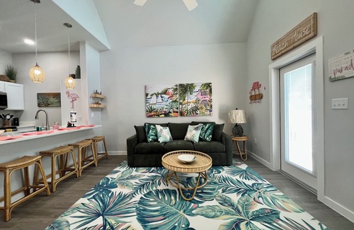 North Beach House | Experience Tropical Bliss with Family-Friendly Amenities