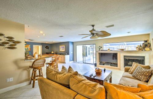 Bal Harbour House | Beachfront Apollo House: Pool, Dock & Spa Getaway!