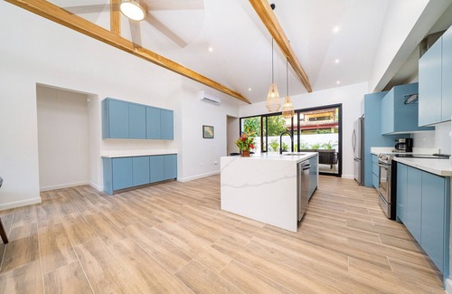 Potrero House | New 4 BR Oceanfront Gem with Private Pool near Potrero Beach